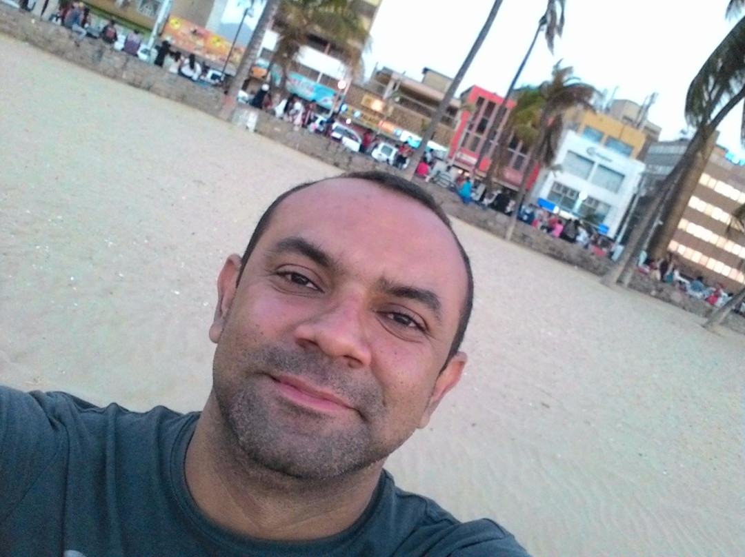 Playa Punta La Cruz景点图片