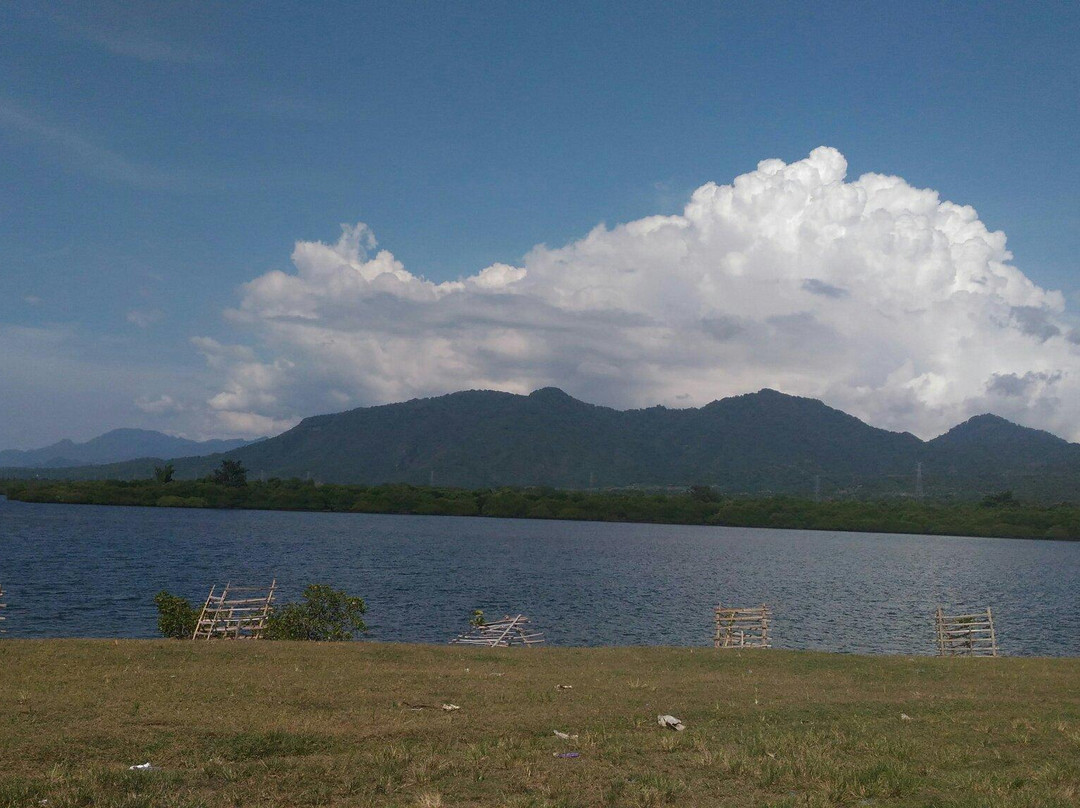 Karang Sewu Beach-吉利马努克必去景点