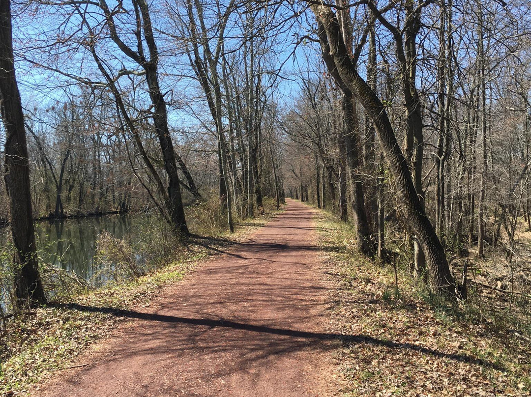 Delaware and Raritan Canal State Park-South Bound Brook必去景点