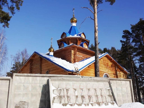 Lesnoi旅游景点-Temple of the Icon Vsetsaritsa of God's Mother