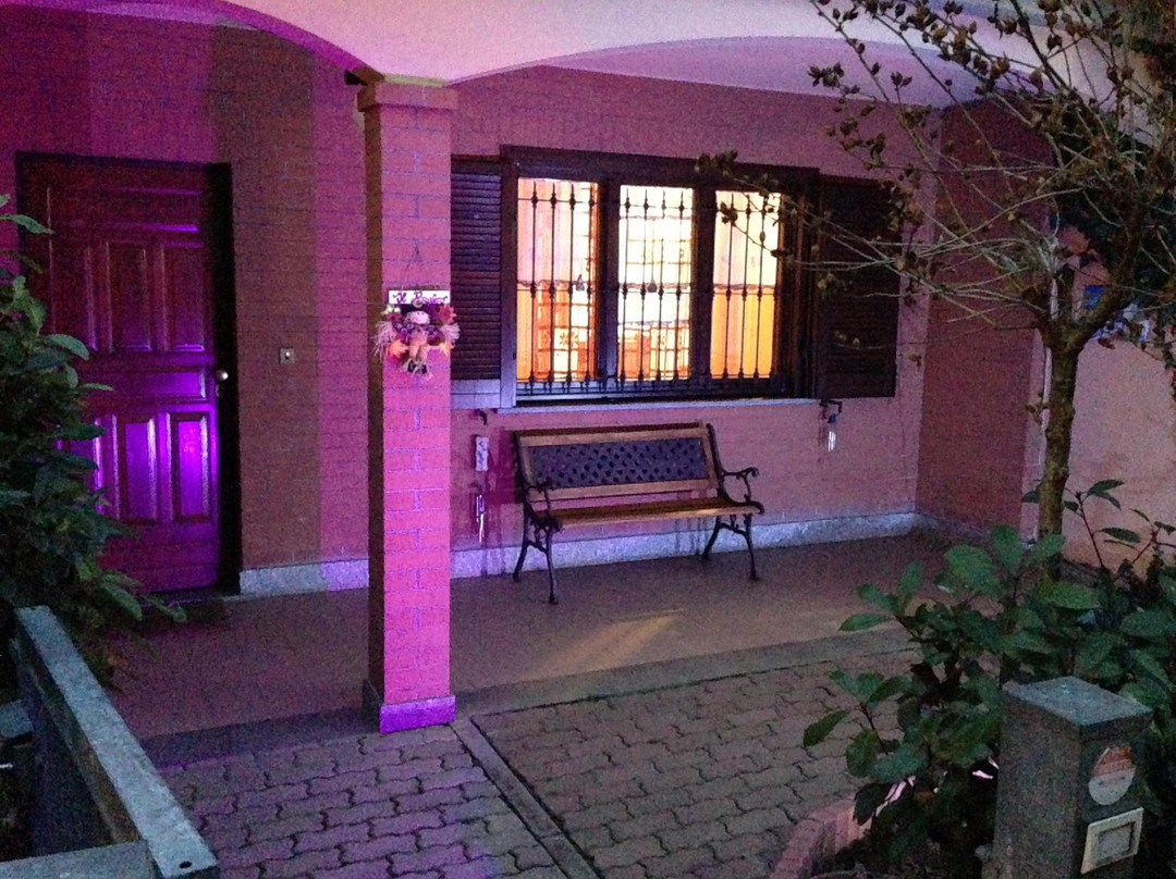 韦纳里亚雷亚莱酒店住宿-B&B il Papavero