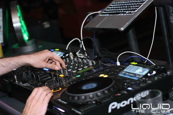Liquid the Club景点图片