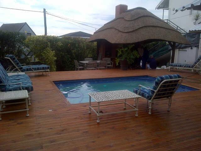 The Whitehouse Guest House-泳池