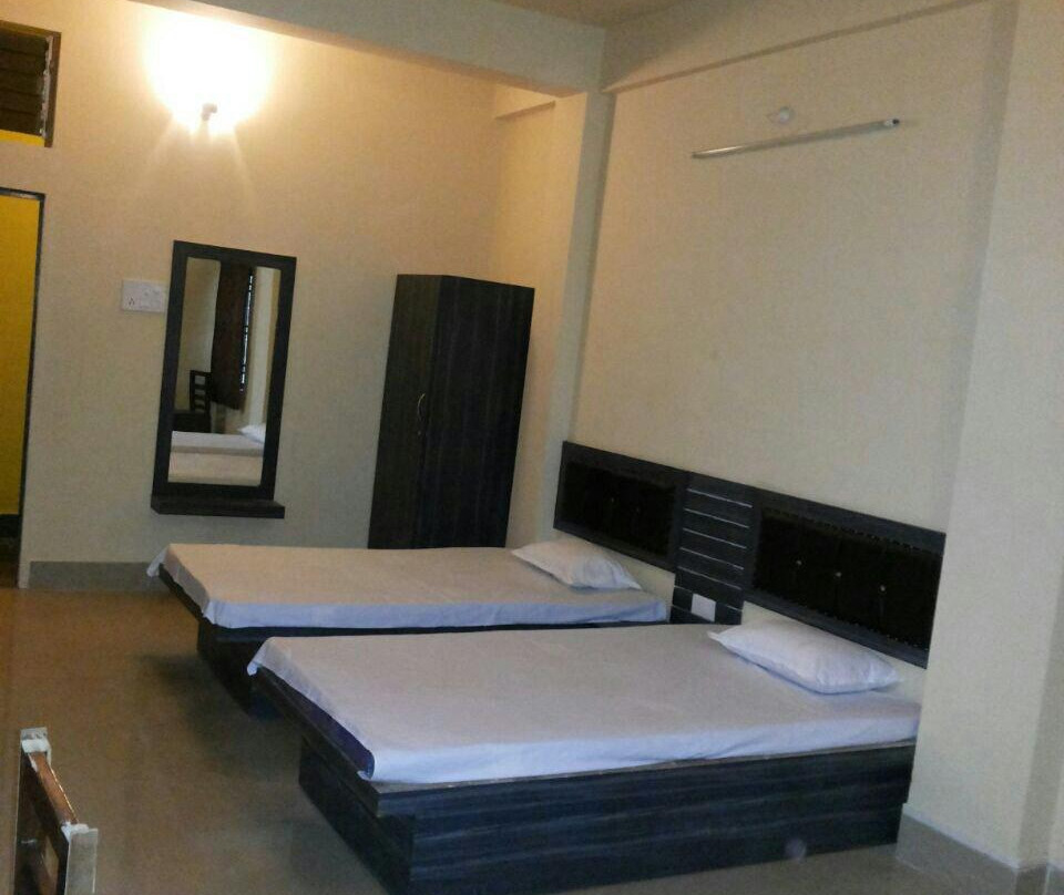Hotel Liya's Castle