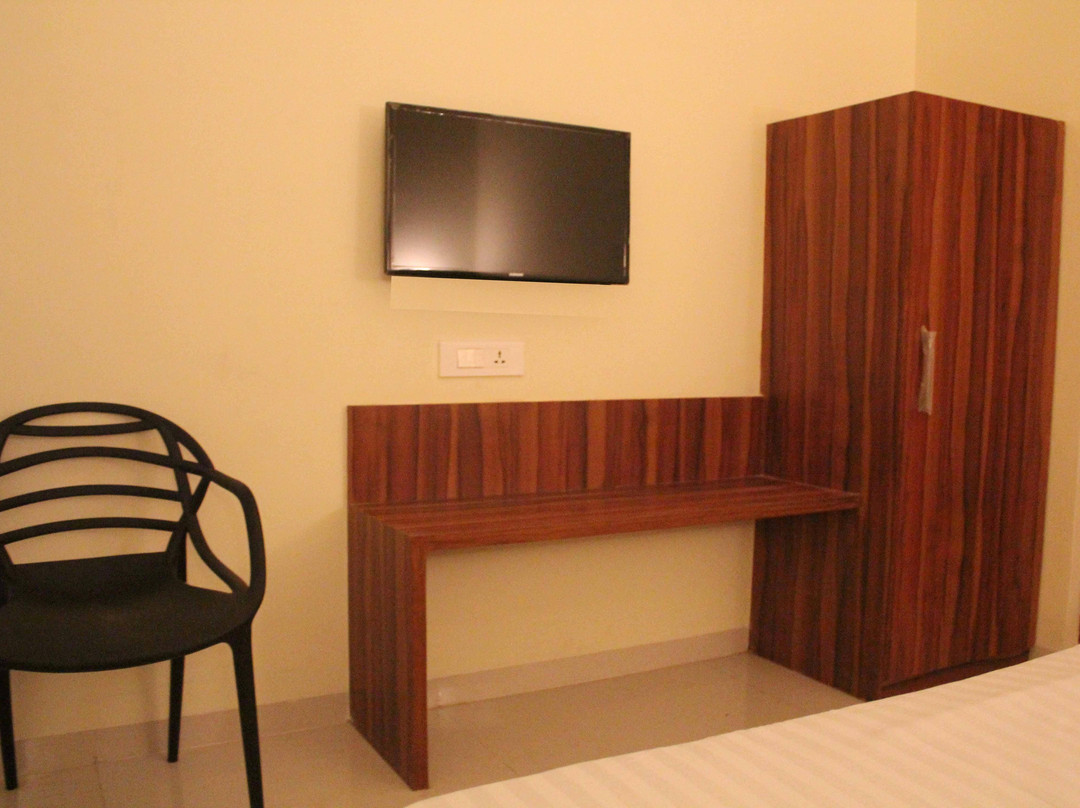 Hotel Mourya Paradise主图