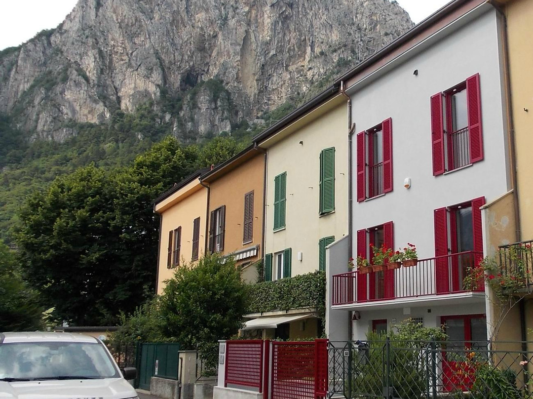 Pian dei Resinelli酒店住宿-B&B Il Lago Dipinto