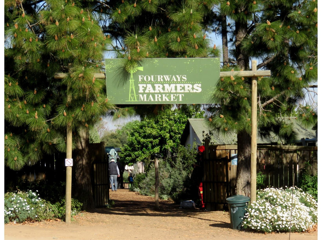 Fourways Farmers Market景点图片