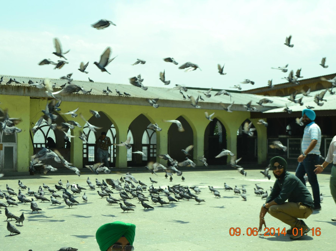 Makhdoom Sahib Shrine-斯利那加必去景点