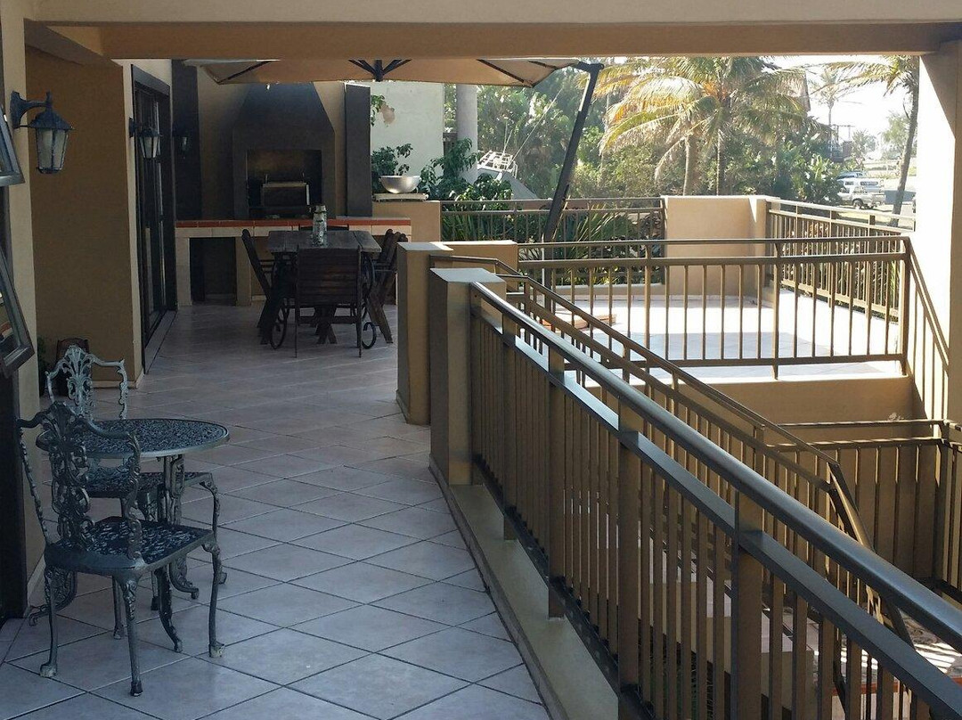 Shangri-la Guesthouse主图