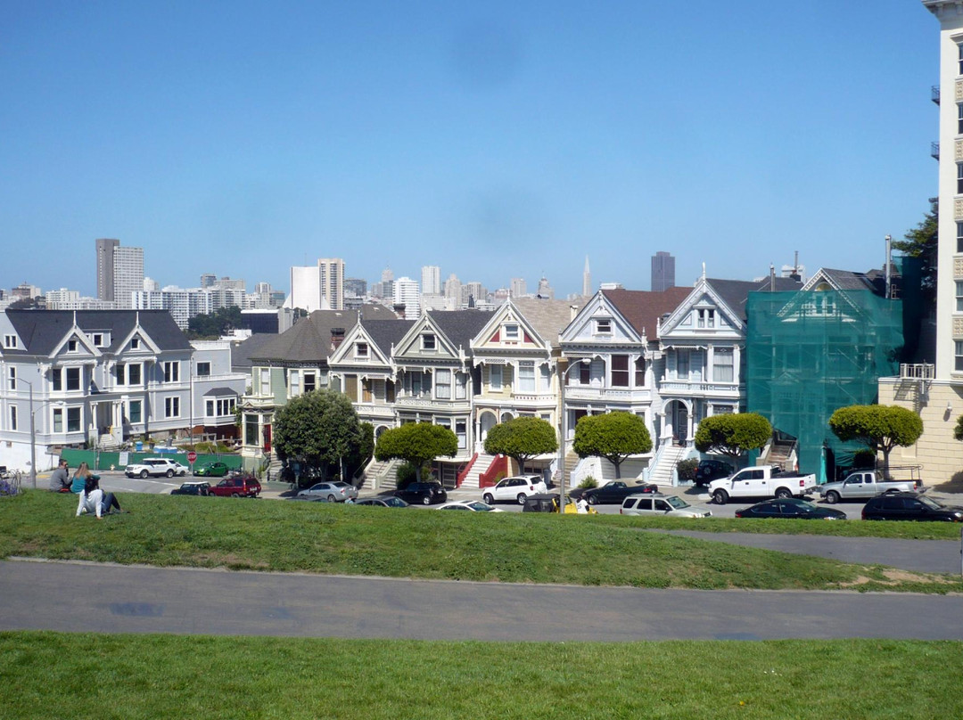 阿拉莫广场-旧金山必去景点