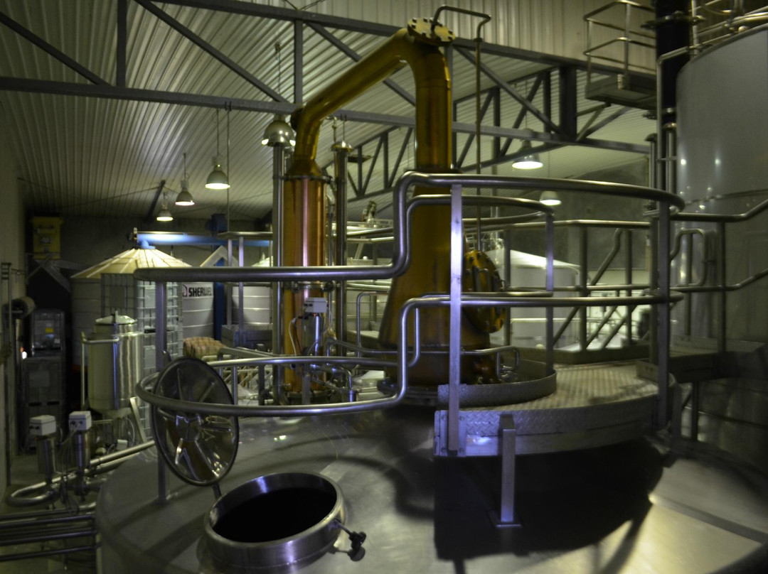 Hellyers Road Distillery