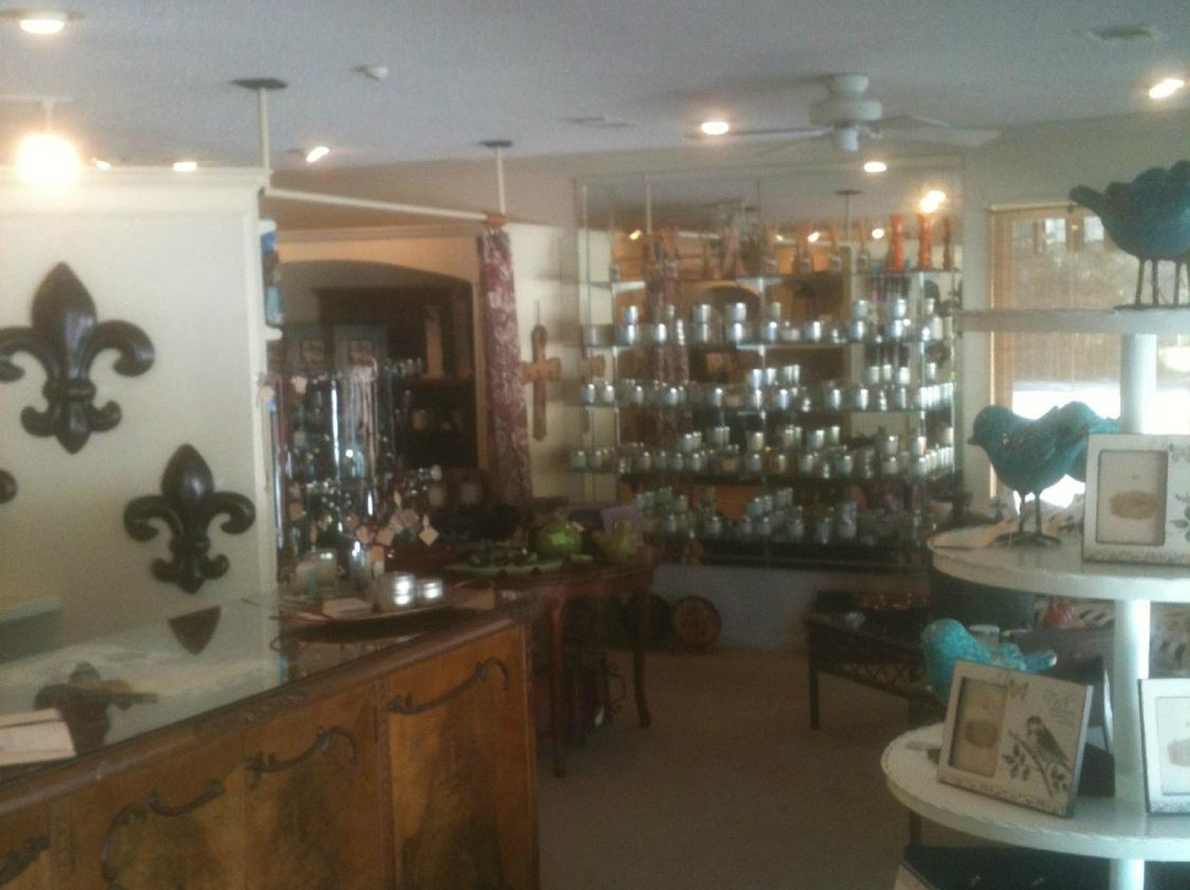 Birmingham Candle home of The Bay Candle & Gifts-费尔霍普必去景点