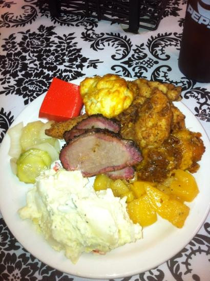 Ila餐馆和美食-Cabin Creek BBQ Co.