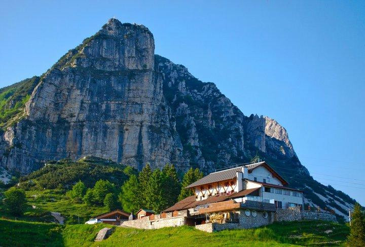 Rifugio Campogrosso景点图片