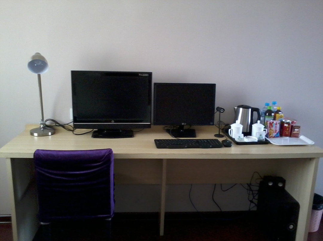 柏维城市客栈主图