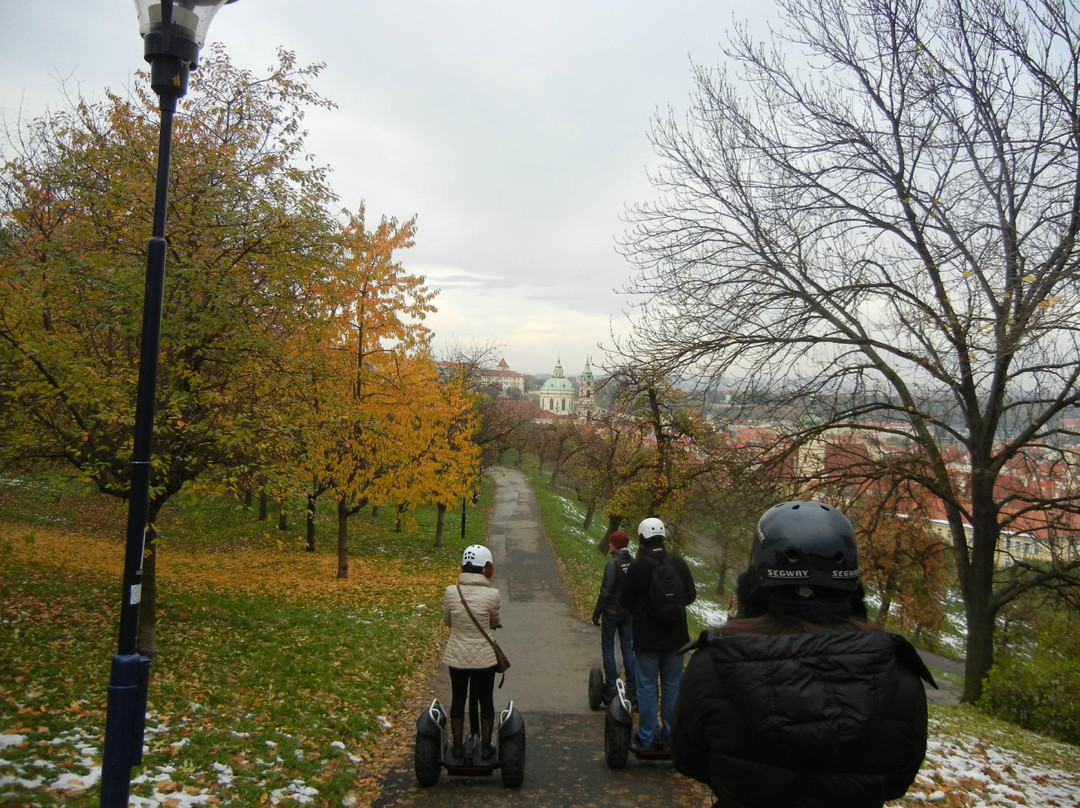 Ecotours-布拉格必去景点