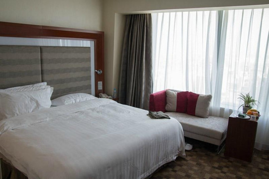 上海海神诺富特大酒店主图