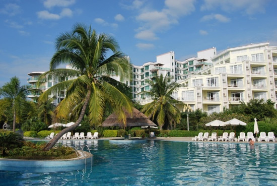 三亚湾假日度假酒店主图