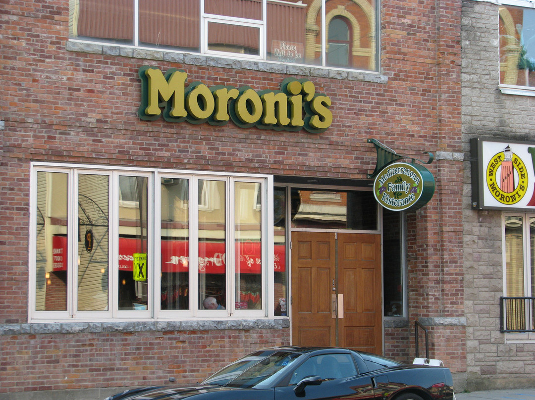 Moroni Restaurant & Tavern