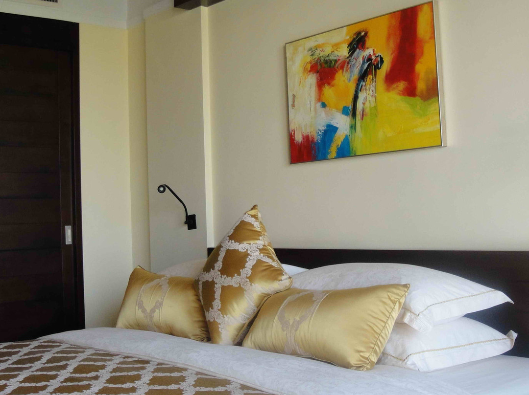 官房大酒店主图