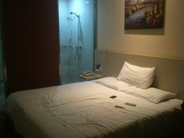 宁波汉庭百丈东路店-客卧