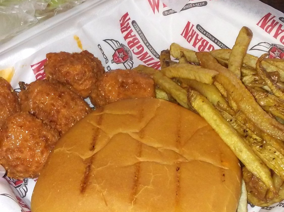 Olmito餐馆和美食-Wing Barn Olmito