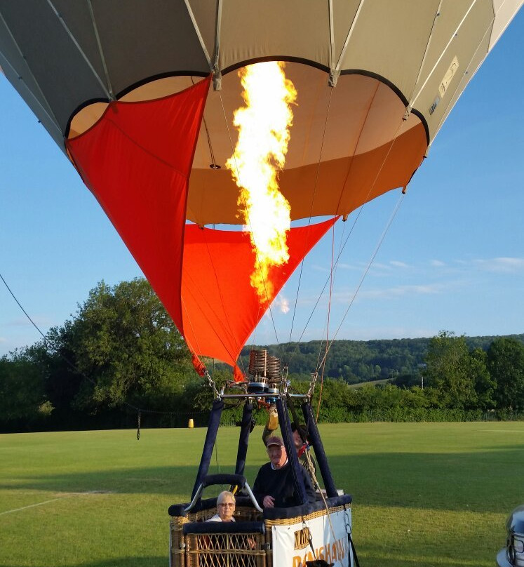 Exclusive Ballooning景点图片