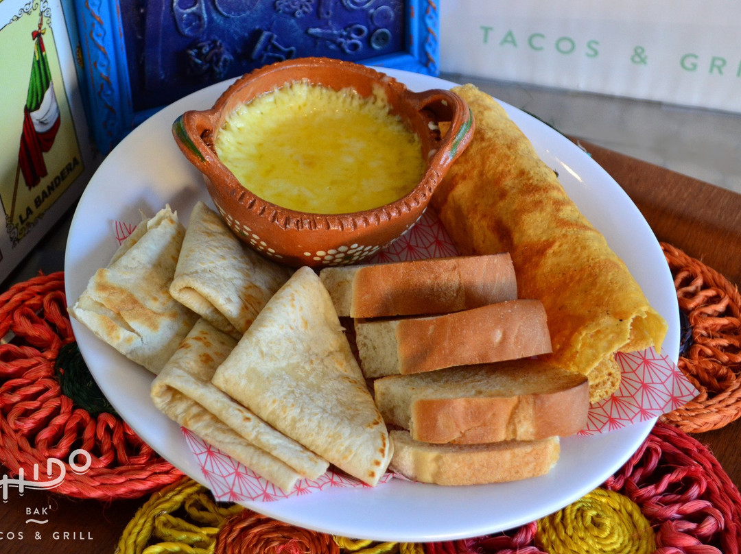 Chido Bak' tacos & grill