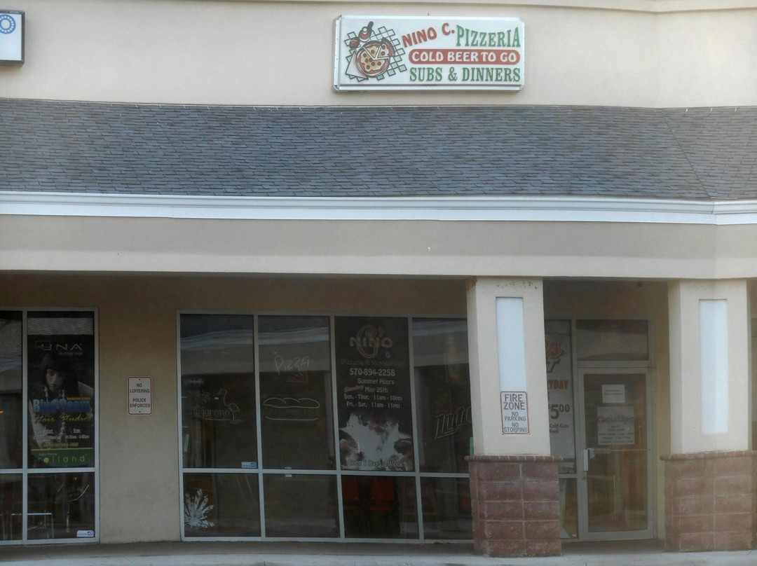 South Sterling餐馆和美食-Nino C Pizza Restaurant