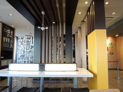 マクドナルド 296富里店