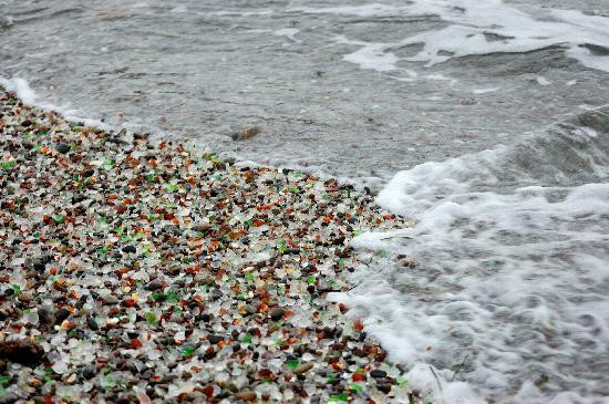 Glass Beach-布拉格堡必去景点