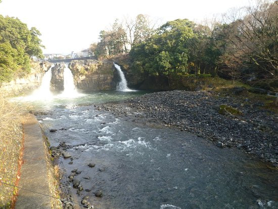 Goryuno Falls-裾野市必去景点