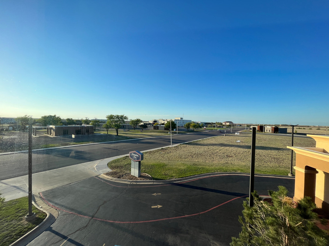 潘帕希尔顿恒庭酒店主图