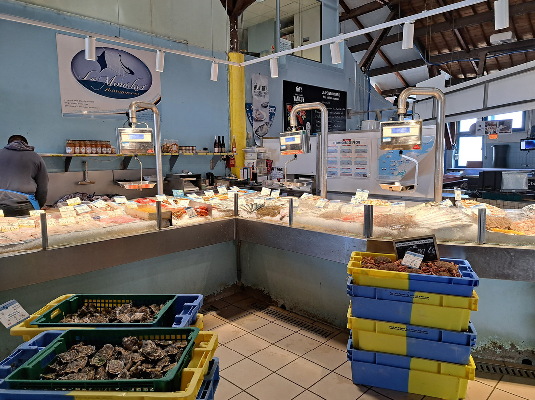 Halle Aux Poissons-La Trinite-sur-Mer必去景点
