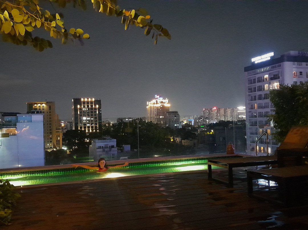 Au Lac Legend Hotel主图