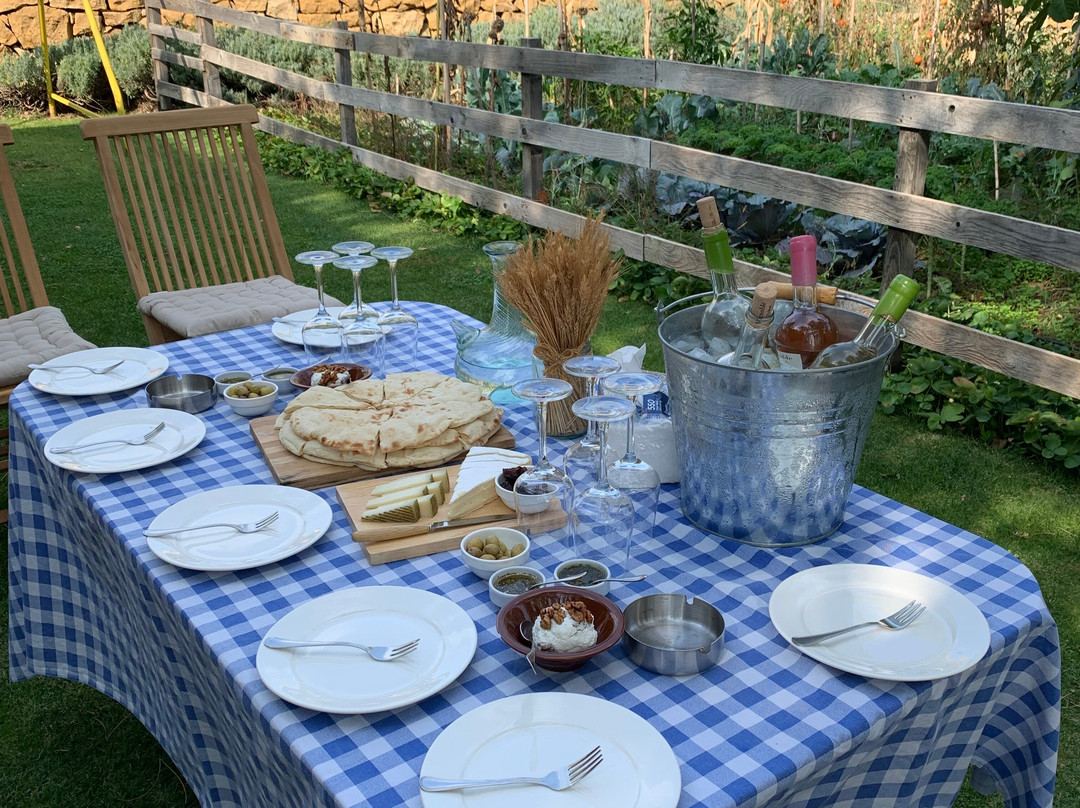 Vignoble Joura-Mazraat Kfar Dibiane必去景点