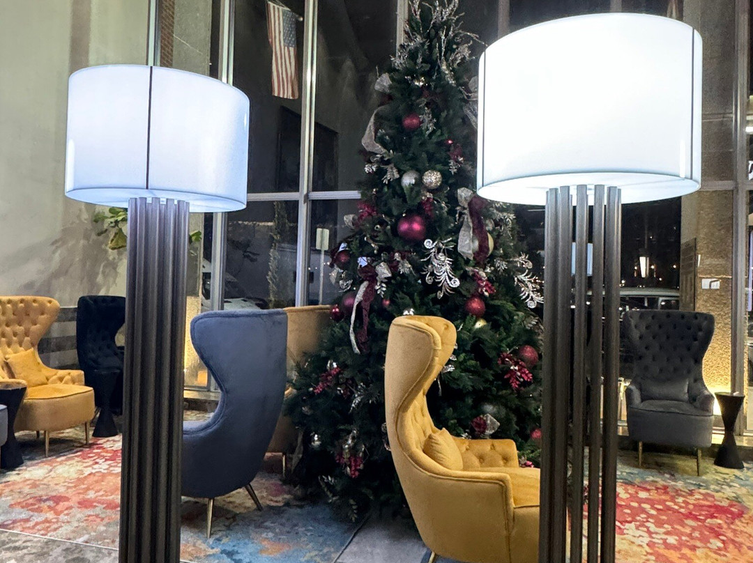 贝斯特韦斯特罗伯特招待酒店主图