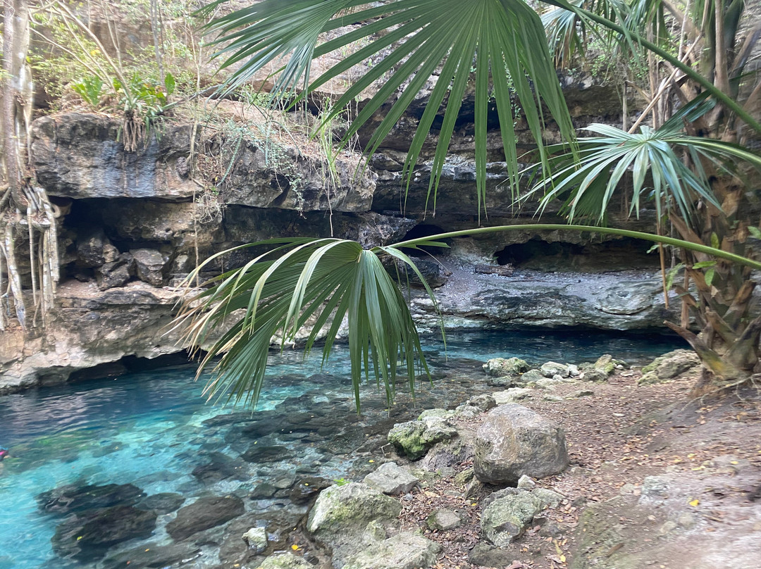 Cenote X Batun景点图片
