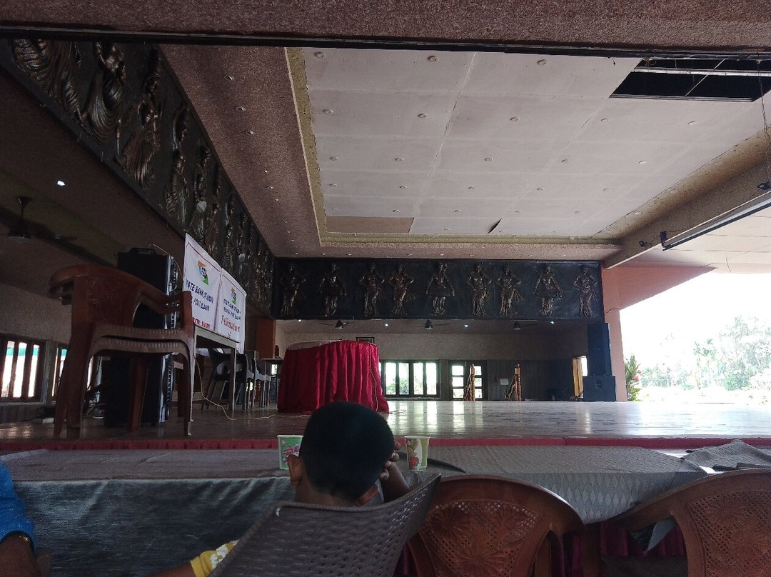 Lush Green Retreat主图