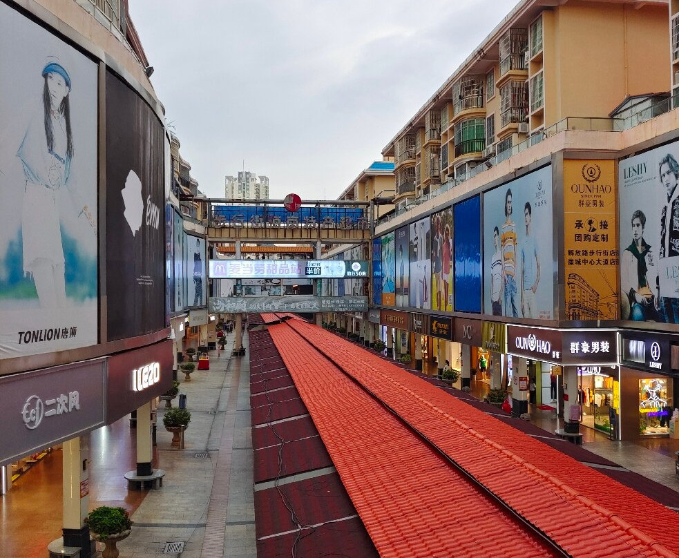 三亚解放路步行街-三亚市必去景点
