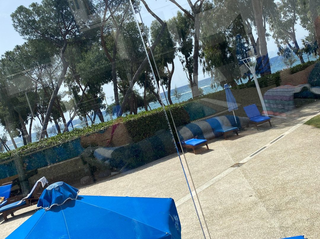 公园海滩酒店主图