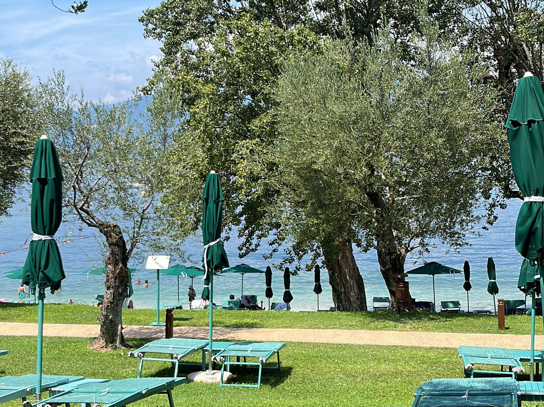Spiaggia Baia Delle Sirene景点图片