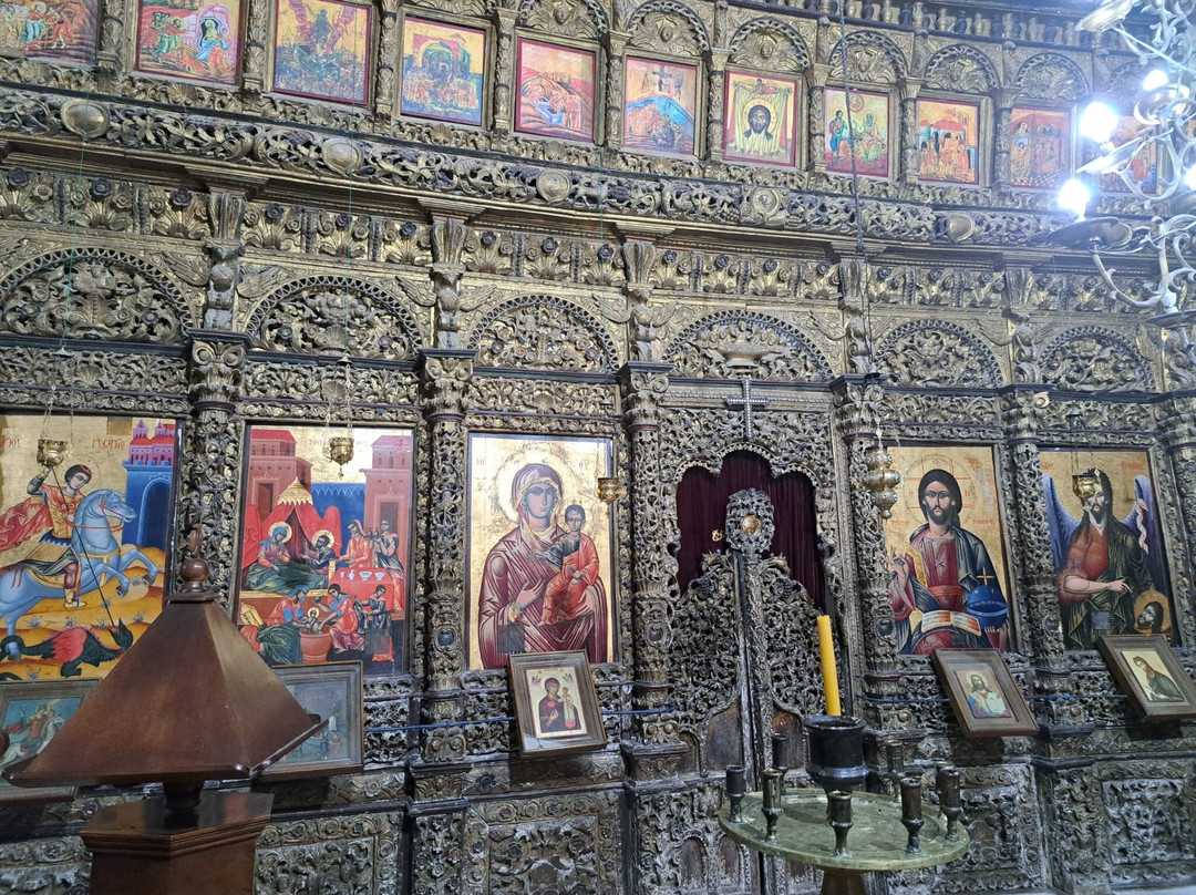 Church of the Holy Cross-Labove e Siperme必去景点