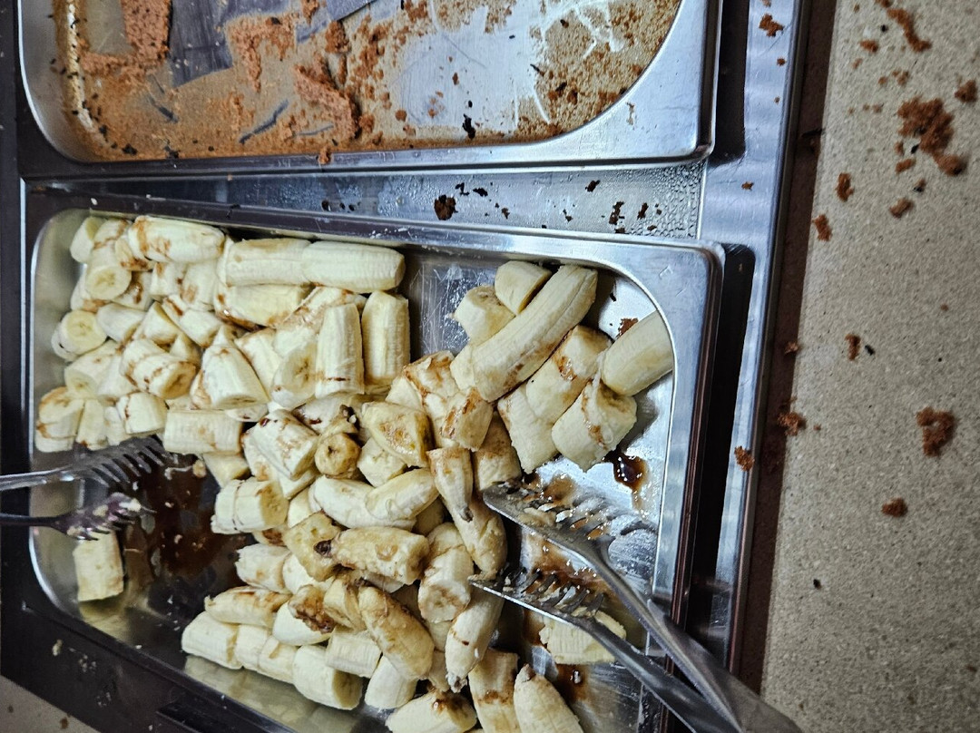 Angela Beach Hotel & Apts主图