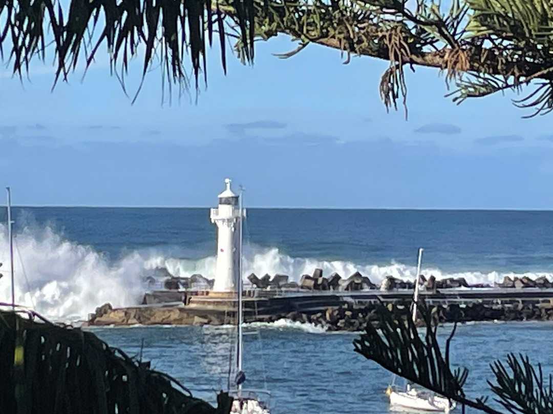 游艇码头汽车旅馆主图