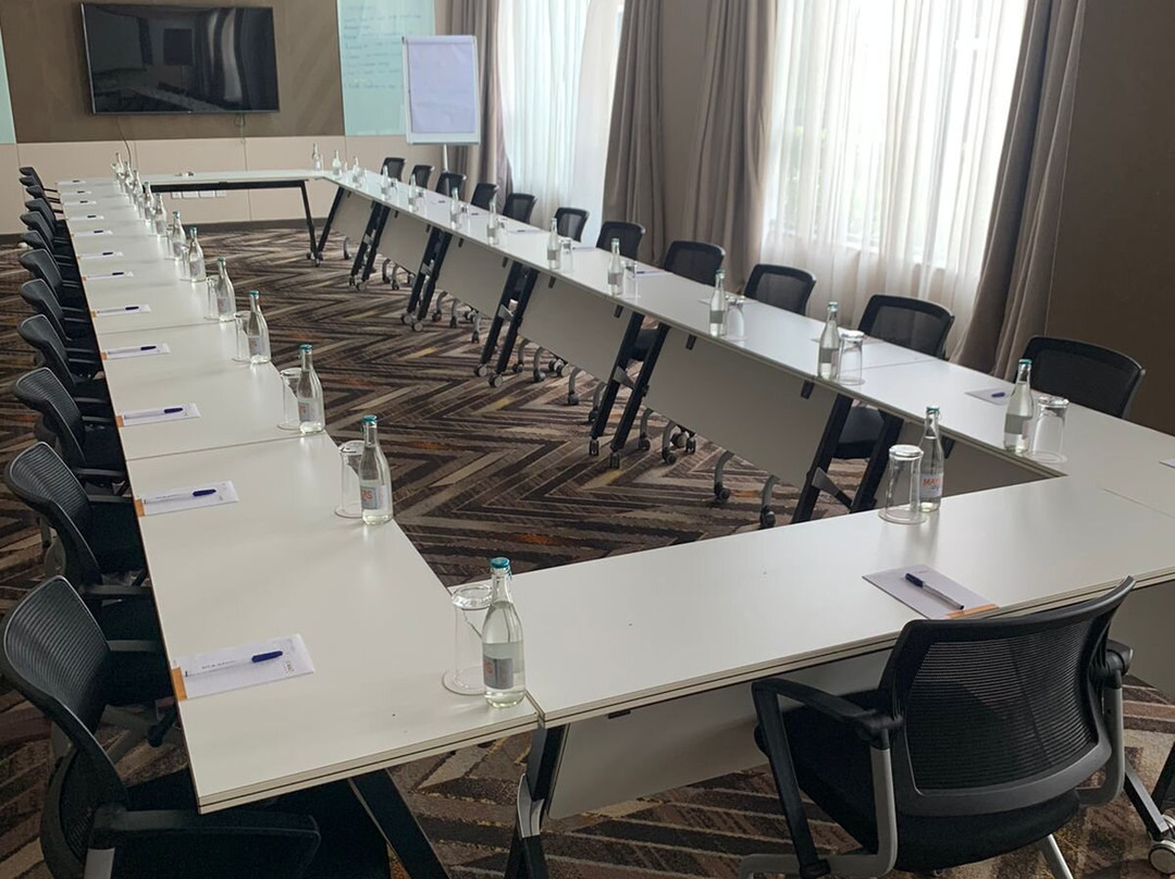 Ulwazi Place by Trianum主图