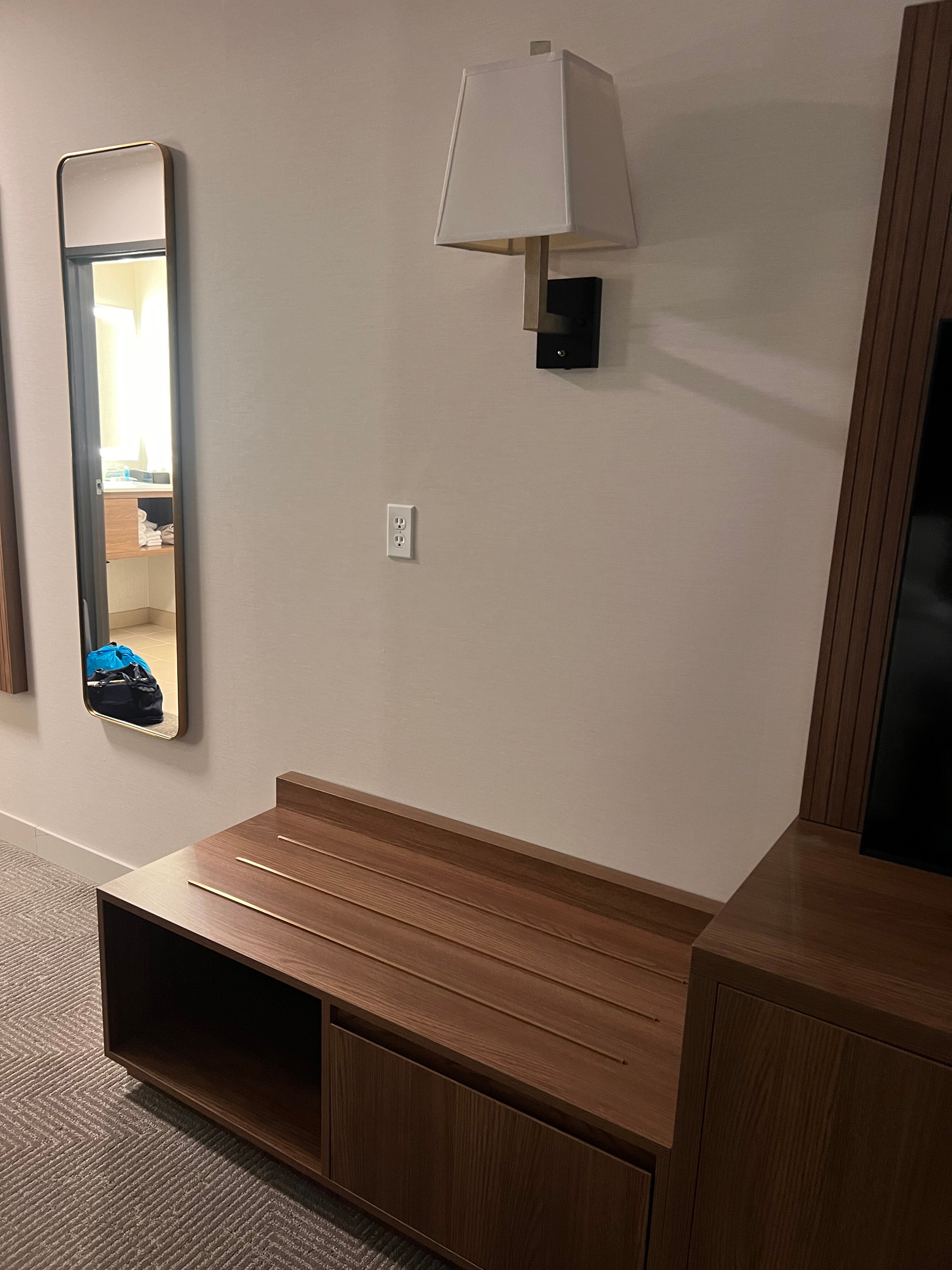 Holiday Inn & Suites Kamloops, an IHG Hotel-客卧
