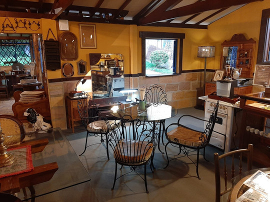 Antiquário Passado Presente