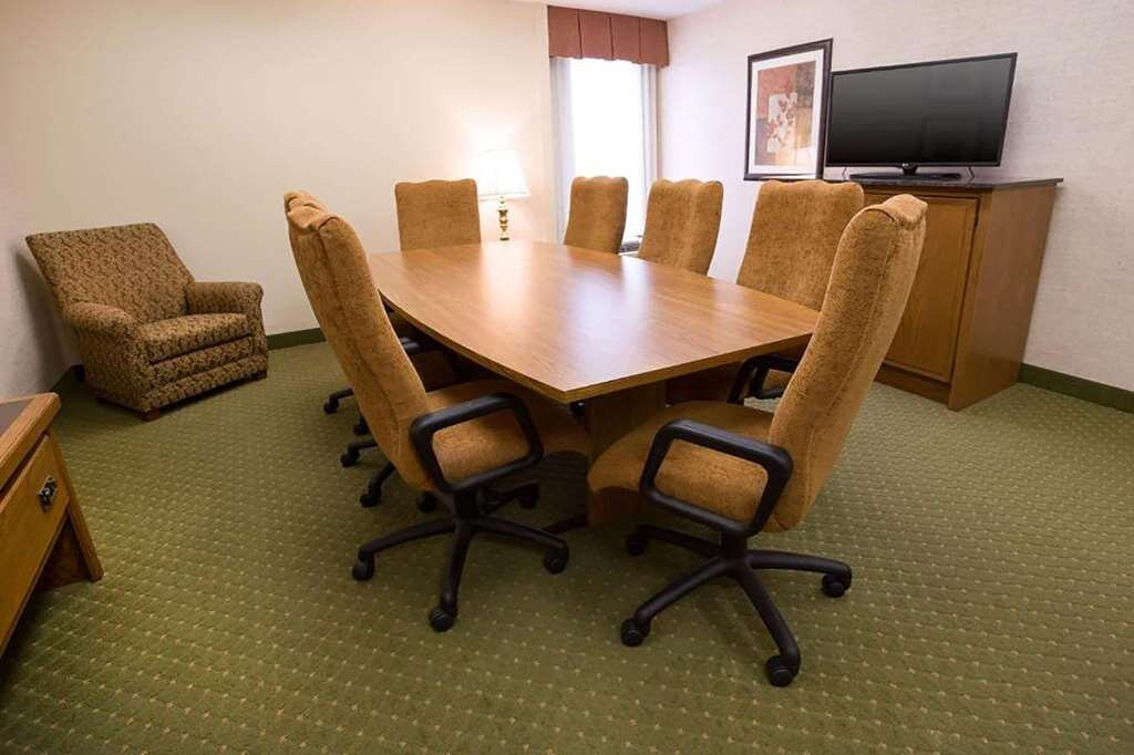 Days Inn by Wyndham Rolla主图