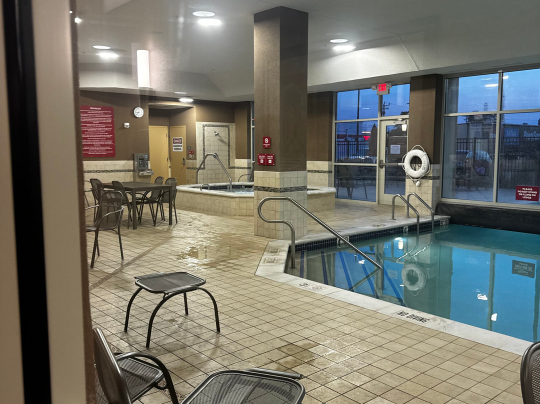 Drury Inn & Suites Lafayette, IN主图